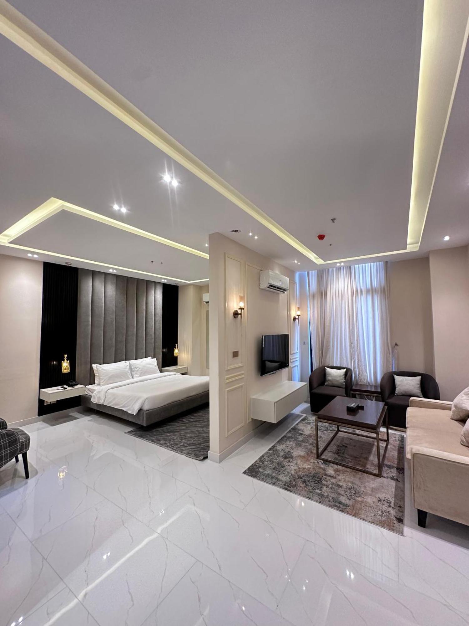 Pavilion Suites - Premium Aparthotel In Bahria Town 拉瓦尔品第 外观 照片