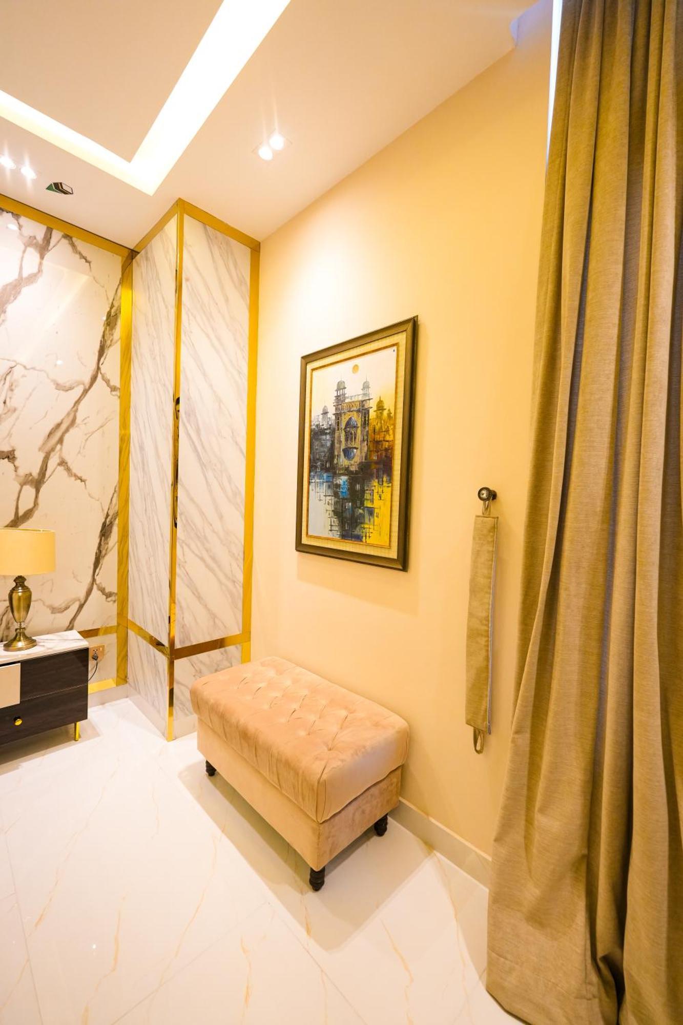 Pavilion Suites - Premium Aparthotel In Bahria Town 拉瓦尔品第 外观 照片